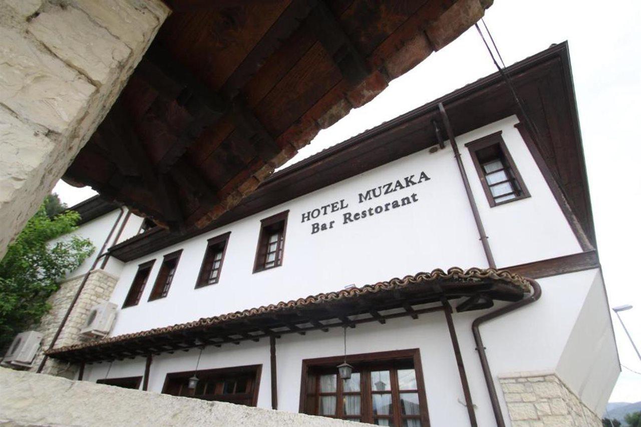 Boutique Hotel Muzaka เบราท ภายนอก รูปภาพ