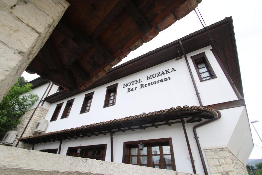 Boutique Hotel Muzaka เบราท ภายนอก รูปภาพ